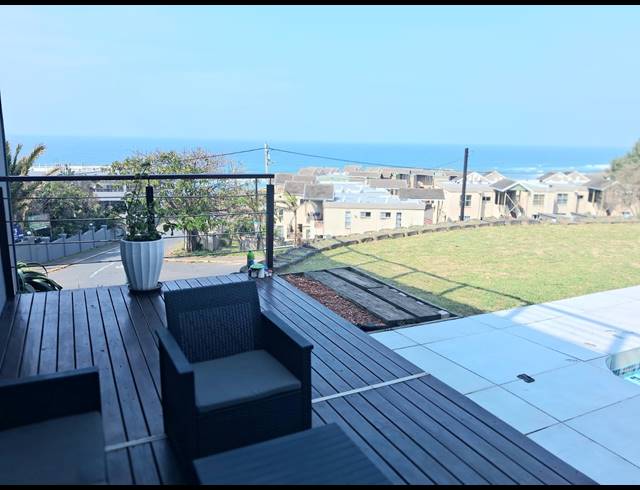 5 BEDROOM HOUSE FOR SALE IN BLUFF